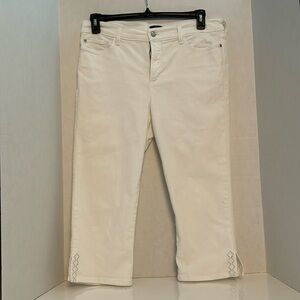 NYDJ Crop Jeans. Excellent Condition.
